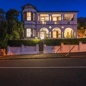 Esperanza Cape Town